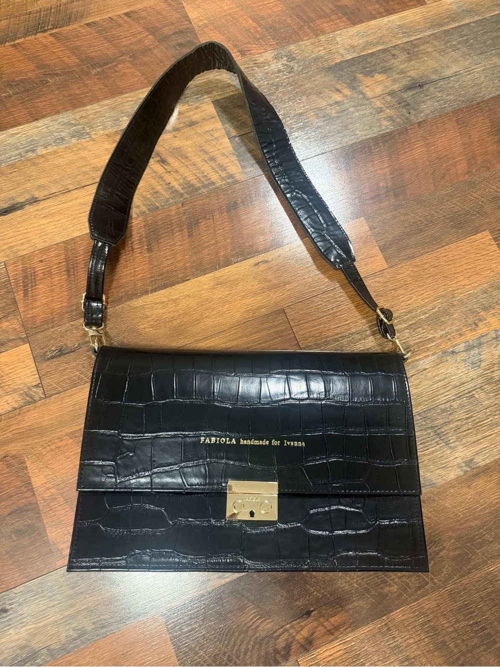 Fabiola Black Genuine leather Croc-Embossed Shoulder Bag